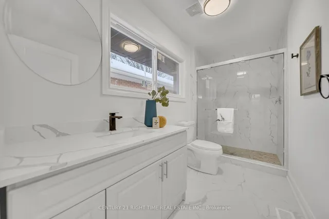 Additional image 19 of 50 Lakeside Dr