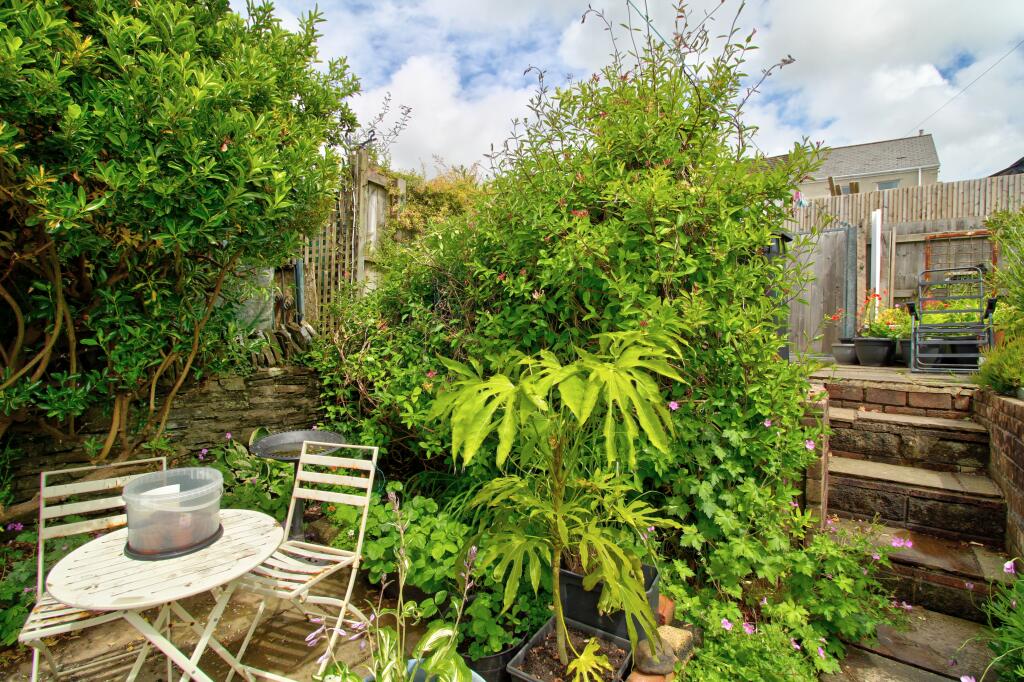 Additional image 14 of High Street, Trelewis, CF46