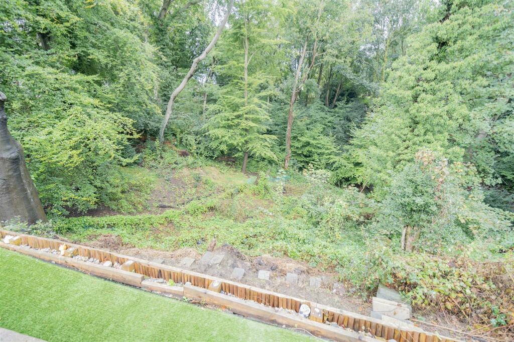 Additional image 32 of Low Wood Grove, Barnston, Wirral