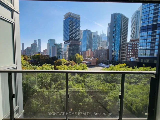 Additional image 8 of 219 Dundas St Unit 805