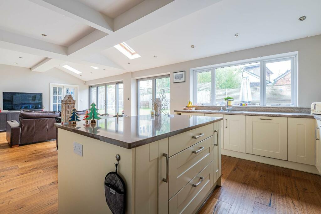 Additional image 6 of Baron Close, Penarth