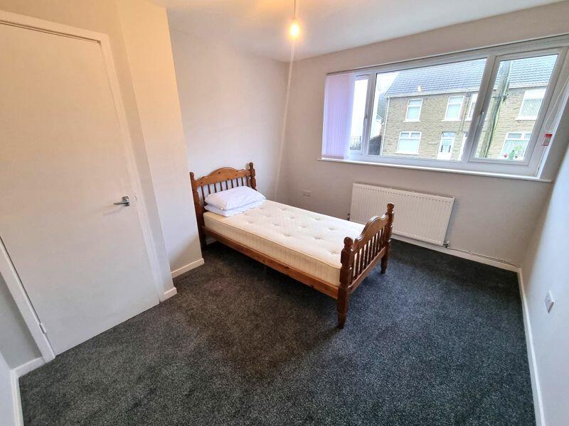 Additional image 11 of Ffaldcaiach, Treharris