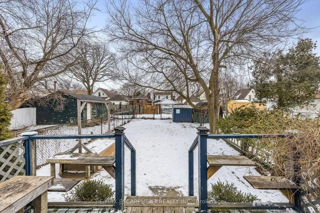 Additional image 16 of 37 East 23rd St