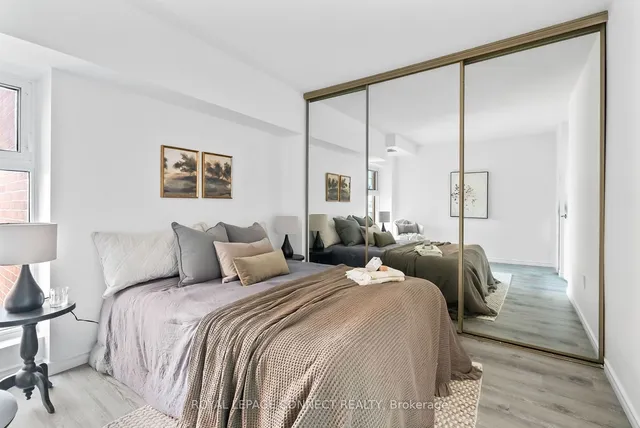 Additional image 24 of 20 Dean Park Rd Unit 715