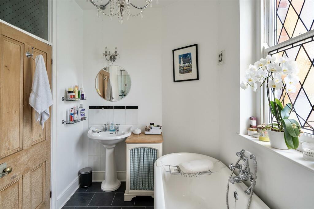 Additional image 24 of Plymouth Road, Penarth