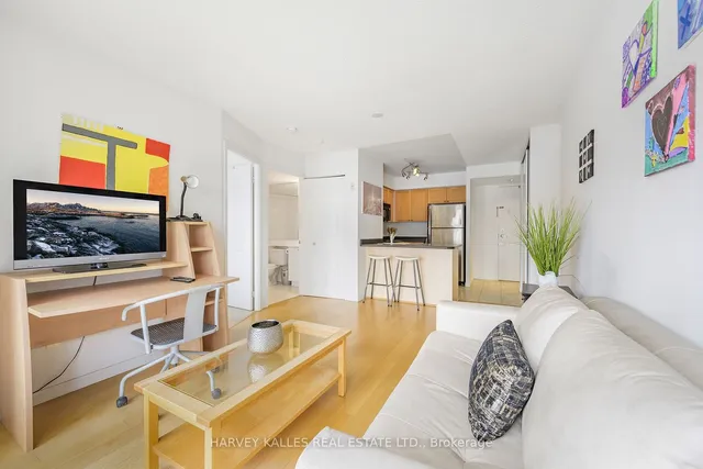 Additional image 9 of 311 Richmond St Unit 1009