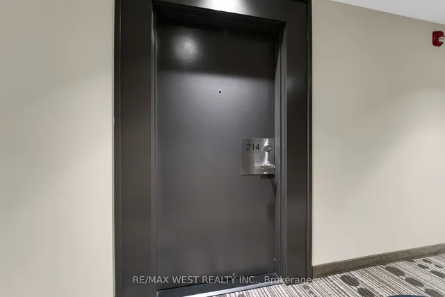 Additional image 21 of 4040 UPPER MIDDLE Rd Unit 214