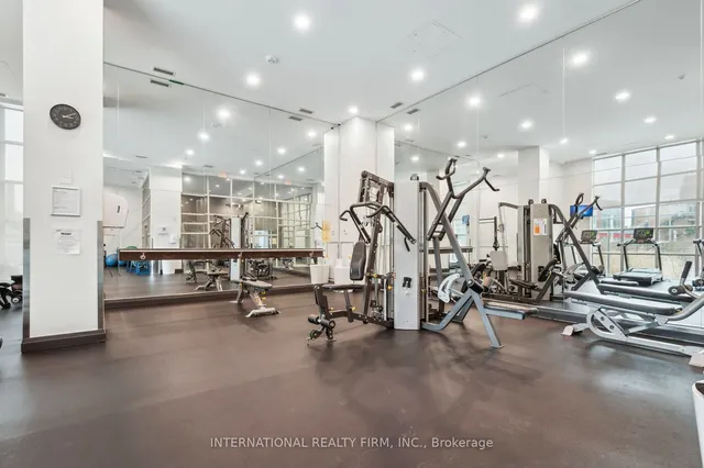 Additional image 26 of 125 Western Battery Rd Unit 802