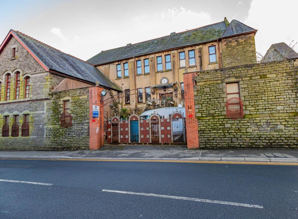 Additional image 3 of Trinity Chapel, Trinity Road, Tonypandy, RCT, CF40 1DQ