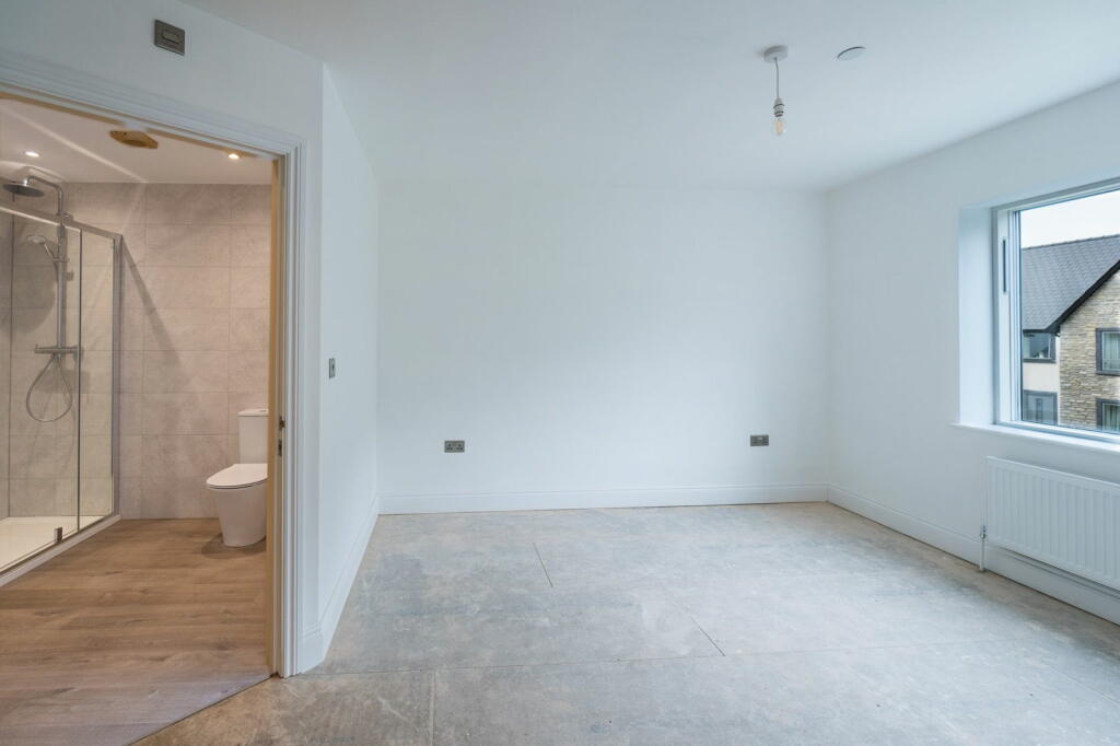 Additional image 35 of Van Road, Caerphilly, CF83 3RR