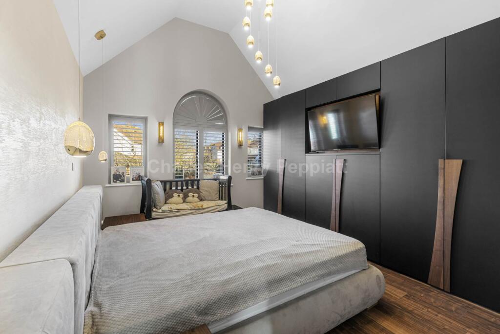 Additional image 13 of Nimrod Close, St Albans, AL4