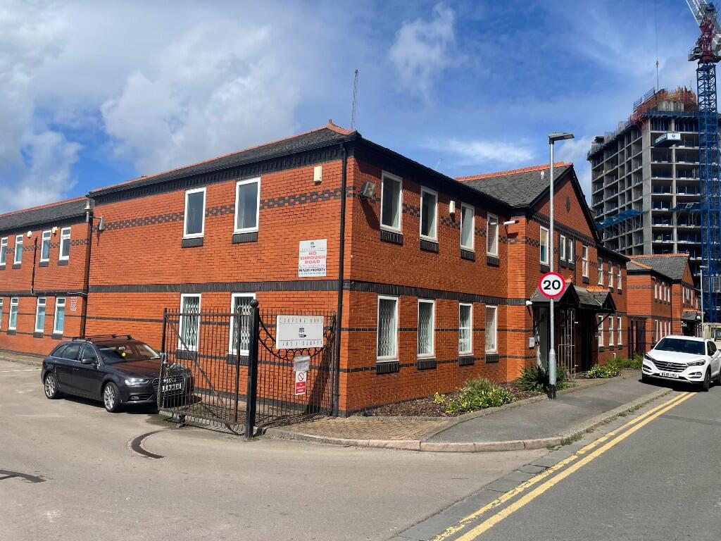 Additional image 4 of 12 Coopers Yard, Curran Road, Cardiff CF10 5NB