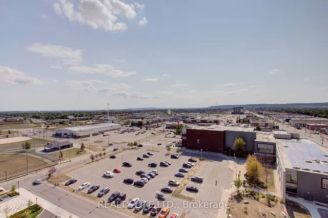 Additional image 23 of 1050 Main St Unit 1014