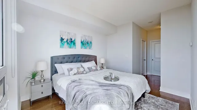 Additional image 17 of 26 Norton Ave Unit 1803