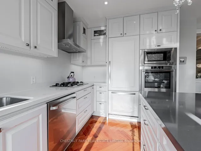 Additional image 13 of 88 Davenport Rd Unit 1802