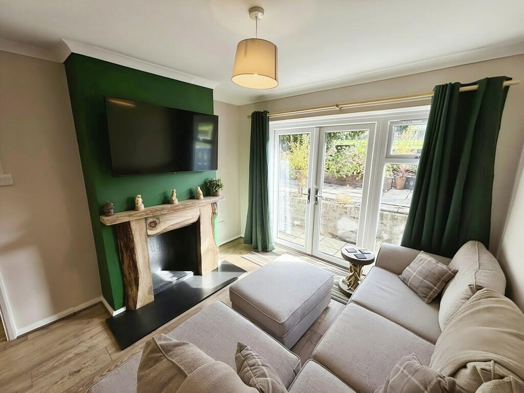 Additional image 2 of St. Davids Road, Maesycwmmer