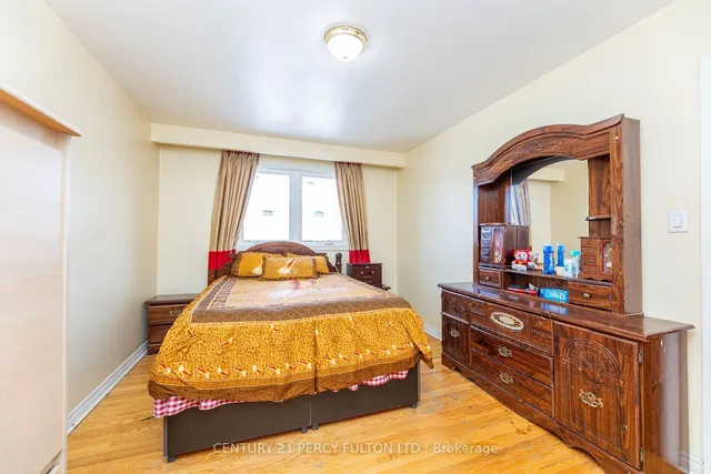 Additional image 32 of 39 Picaro Dr