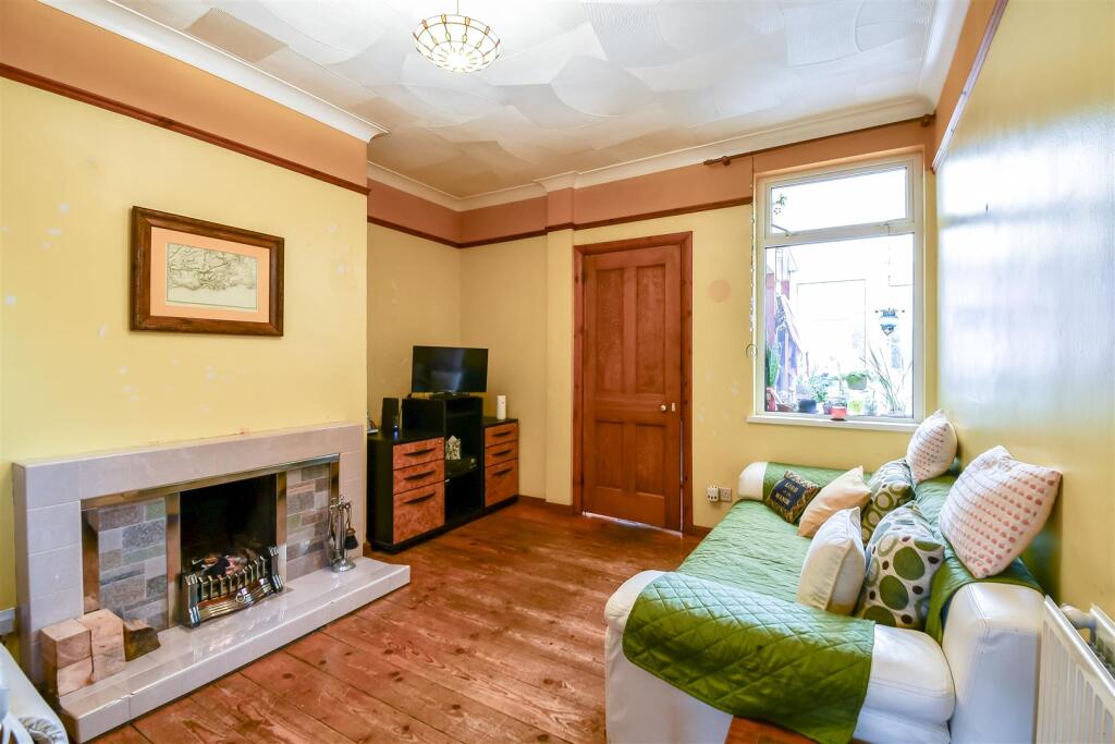 Additional image 4 of Pontypridd Road, Barry