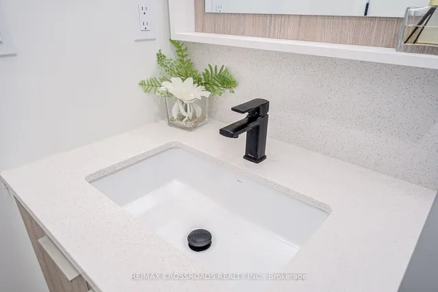 Additional image 10 of 36 Zorra St Unit 209