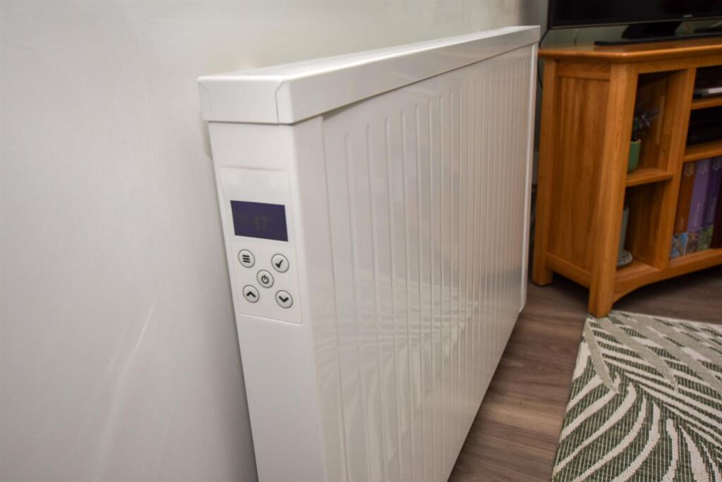 Additional image 16 of Shetland Drive, Bromborough