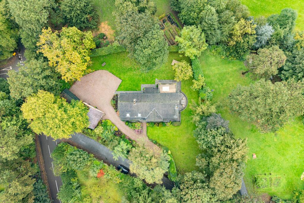 Additional image 17 of Large private plot in desirable Churton village