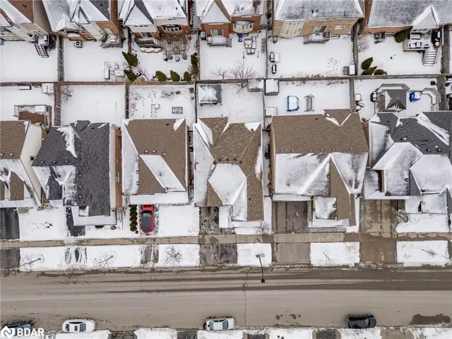 Additional image 3 of 260 Mcdougall Cross