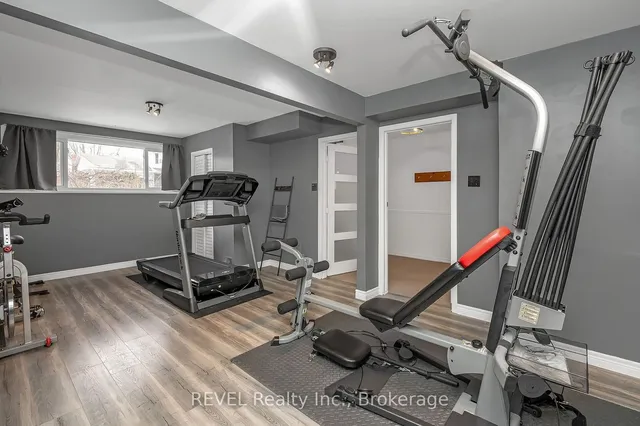 Additional image 21 of 3330 Bristol Dr