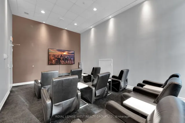 Additional image 10 of 628 Fleet St Unit 1108