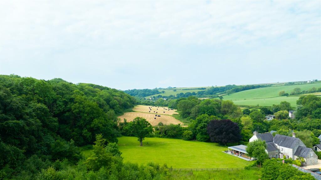 Additional image 21 of Garn Llwyd, Llancarfan, Vale of Glamorgan, CF62 3AT