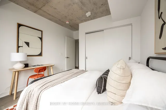 Additional image 25 of 2720 Dundas St Unit 607