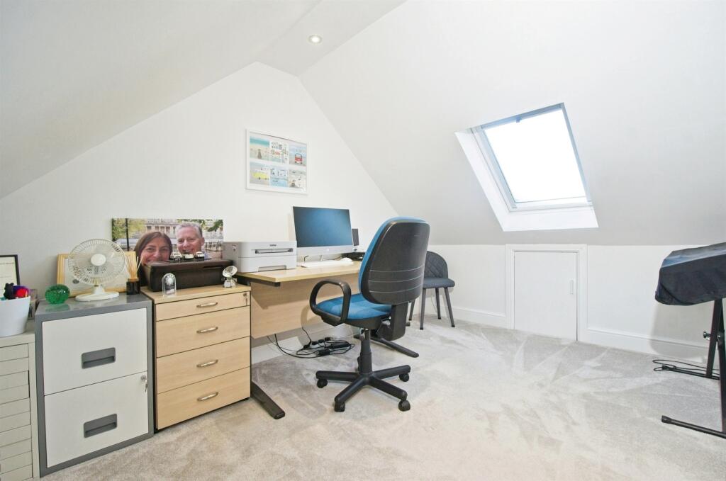 Additional image 21 of South Road, PORTHCAWL