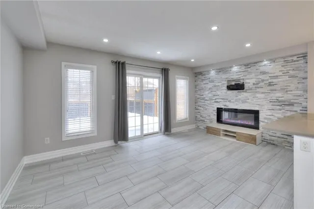 Additional image 13 of 51 Meadowridge St