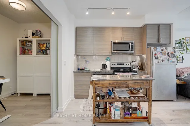 Additional image 14 of 621 Sheppard Ave Unit 521