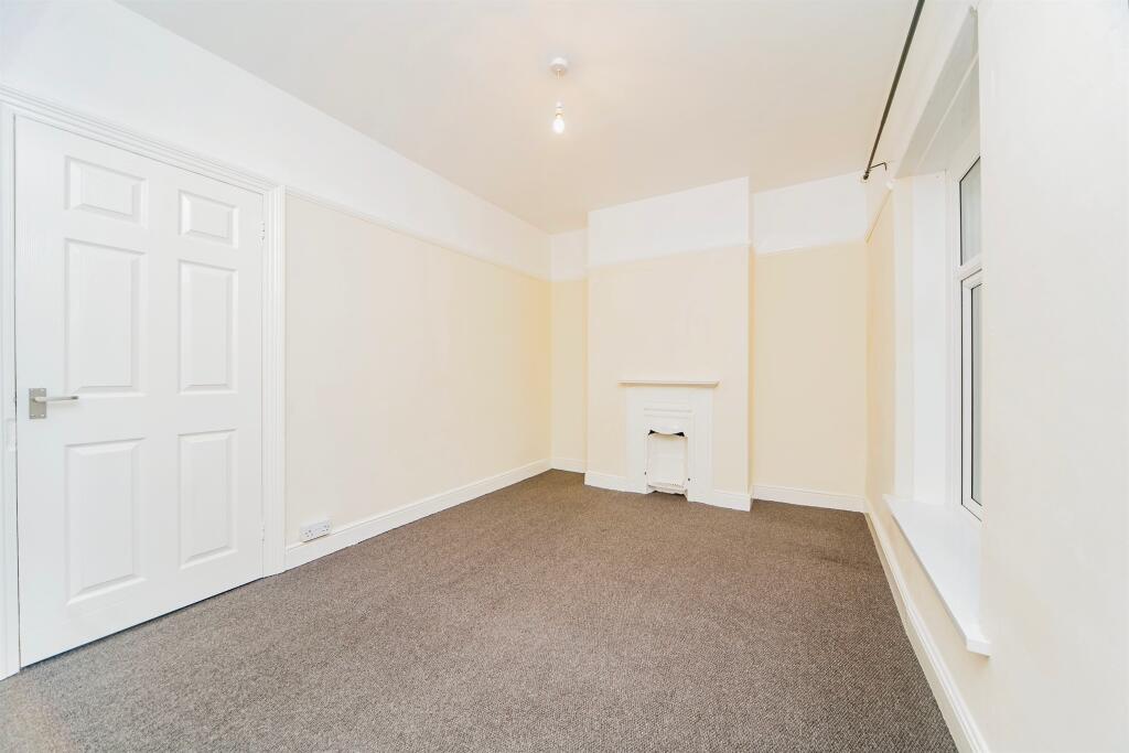 Additional image 13 of Guthrie Street, Barry