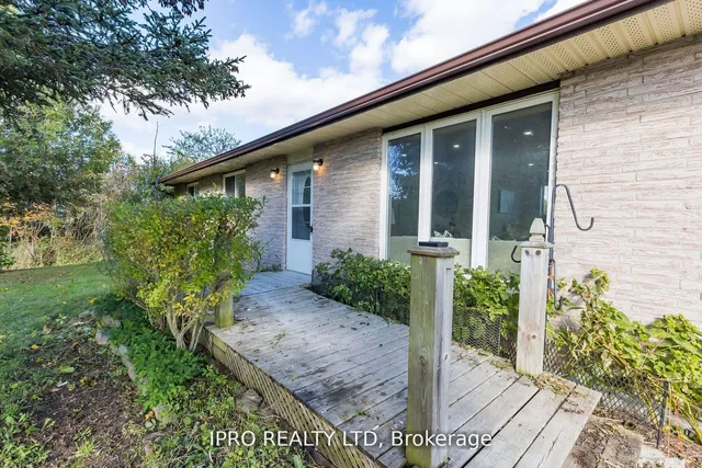 Additional image 11 of 1718 Highway 6 Rd