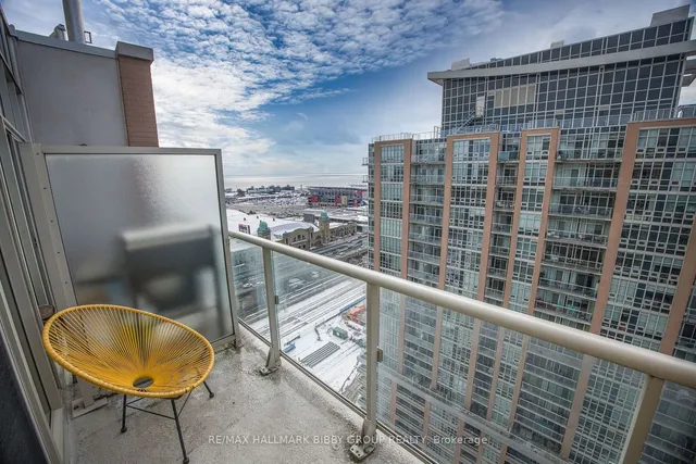 Additional image 23 of 65 East Liberty St Unit 2308