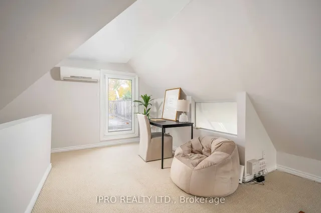 Additional image 22 of 53 Ferrier Ave