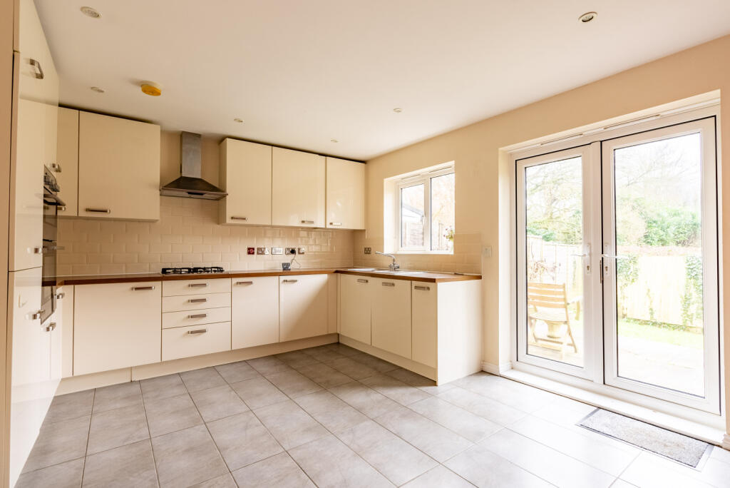 Additional image 2 of Avian Avenue, Curo Park, Frogmore, St. Albans, AL2