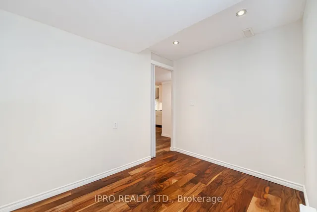 Additional image 35 of 409 Scott Blvd