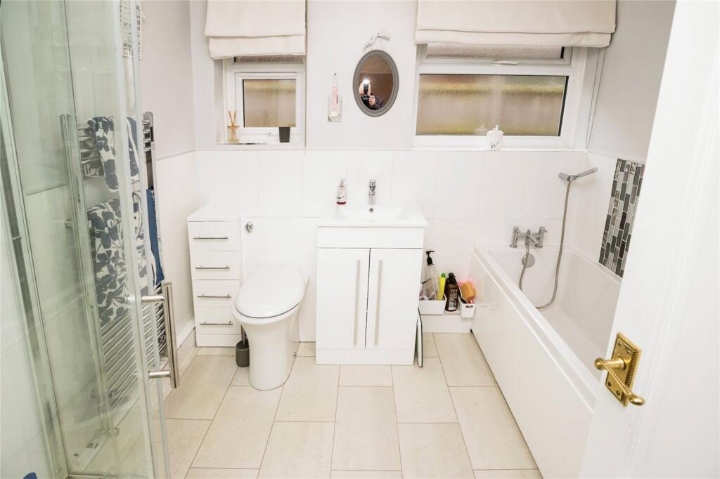 Additional image 16 of Dane Grove, Mickle Trafford, Chester, Cheshire, CH2