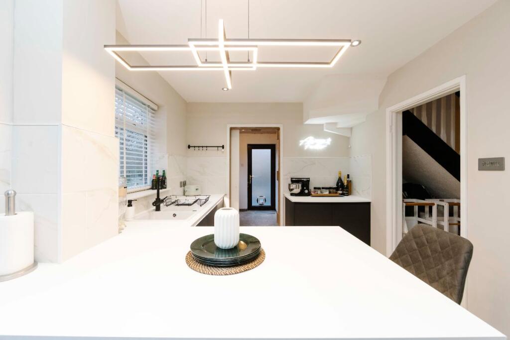 Additional image 14 of Heol Nant Caiach, Treharris