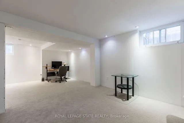 Additional image 26 of 148 Terrace Dr