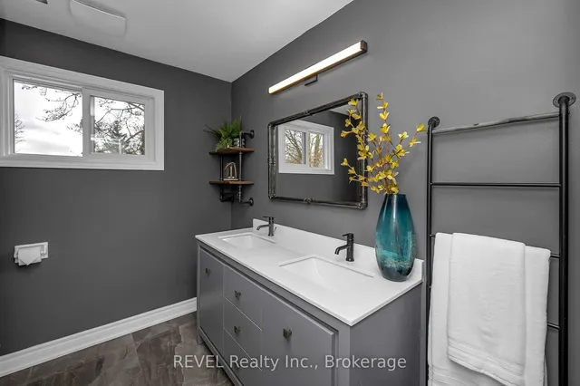 Additional image 14 of 3330 Bristol Dr