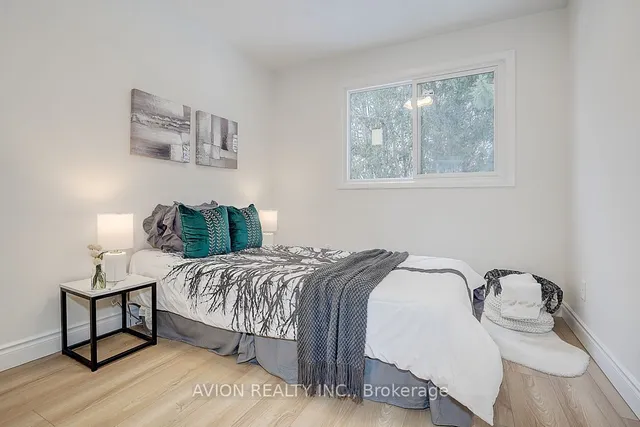 Additional image 16 of 250 Sprucewood Crt