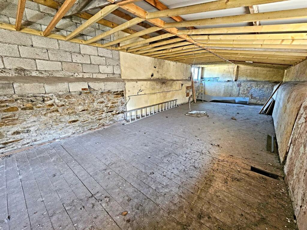 Additional image 5 of Cyrchygwas Road, Pontypridd