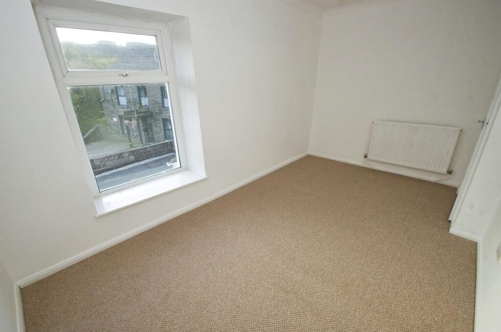 Additional image 12 of Miskin Road, Tonypandy