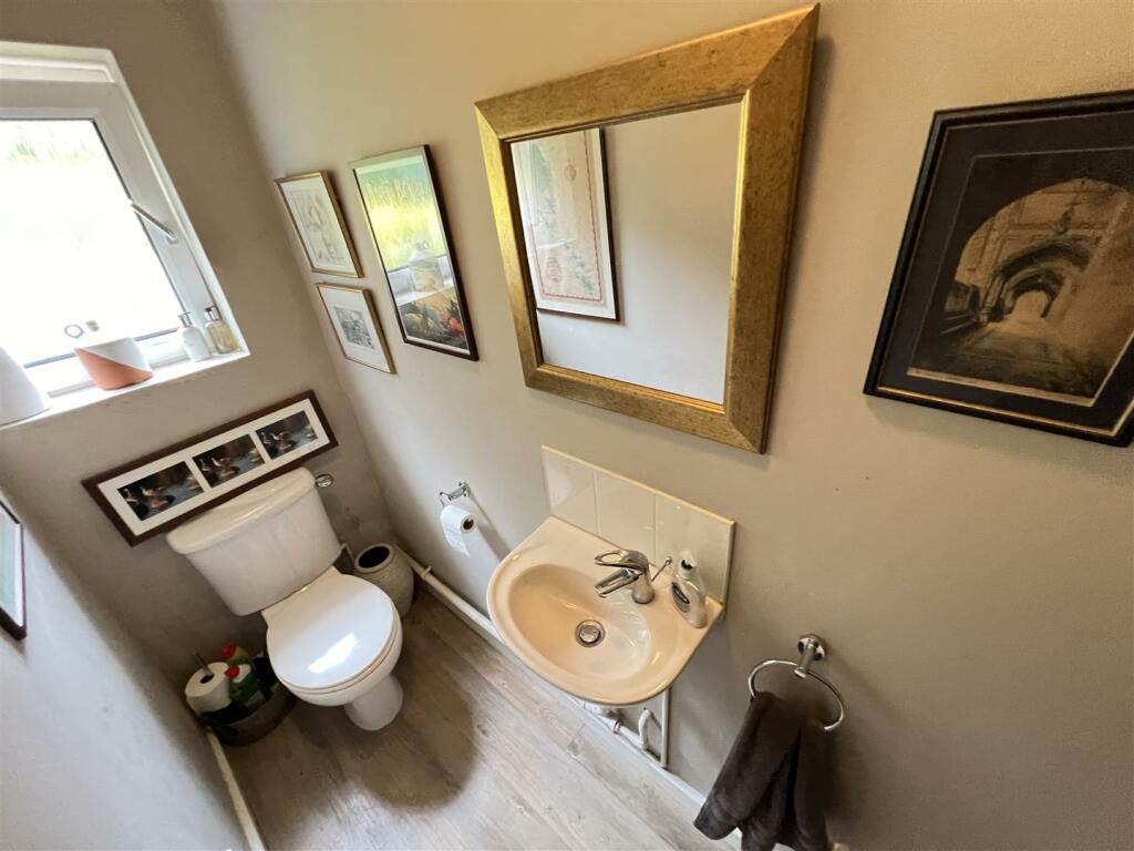 Additional image 24 of Oldfield Way, Heswall, Wirral