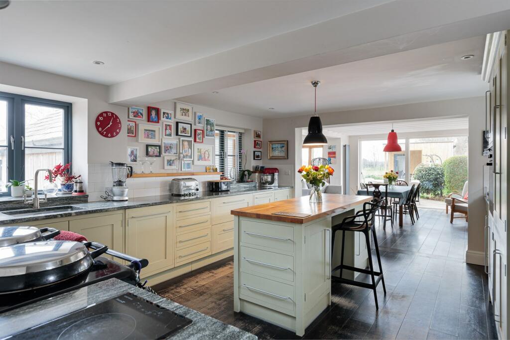 Additional image 11 of Heath Lane, Great Barrow, Chester