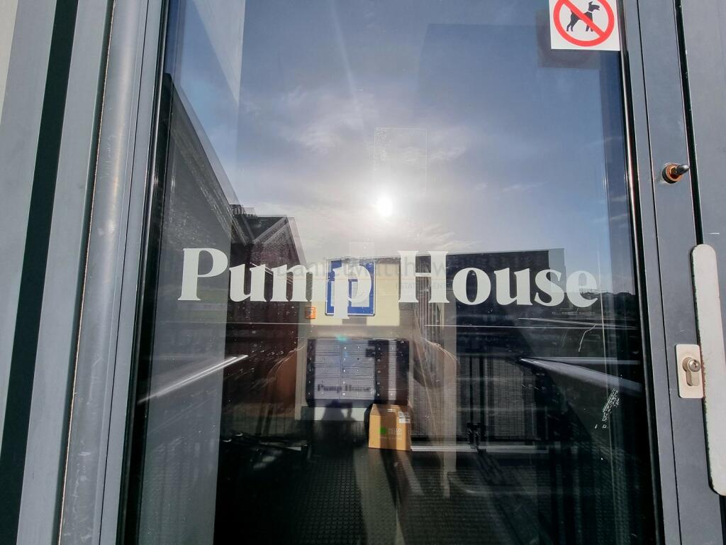 Additional image 18 of The Pumphouse , Hood Road, Barry. CF62 5BE