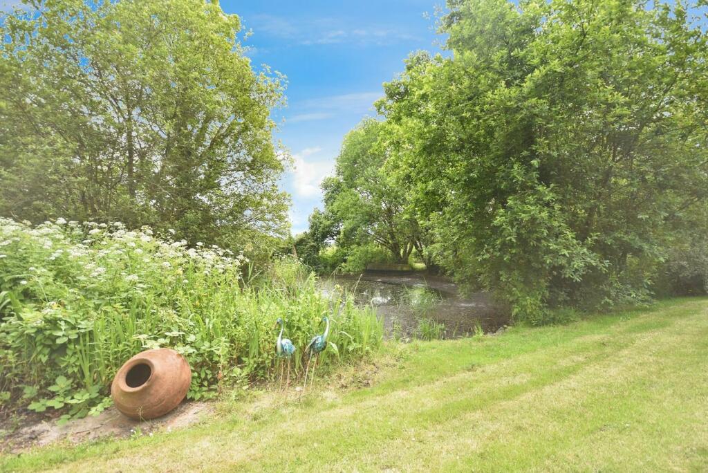 Additional image 41 of Spring Cottage, Pen-Y-Turnpike Road, Dinas Powys, CF64 4HG